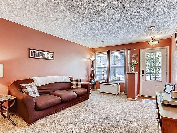 3rd image of 3536 White Pine Way