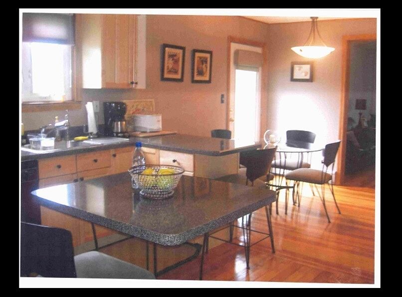 1st image of 54 Concord Ave #2