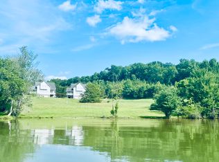 1 Lands End Cir, Union Hall, VA 24176