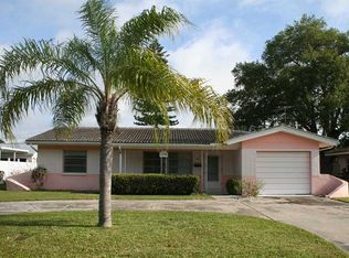 173 44th Ave NE, Saint Petersburg, FL 33703