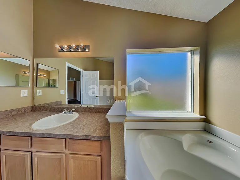 812 Copenhagen Way — Photo 13