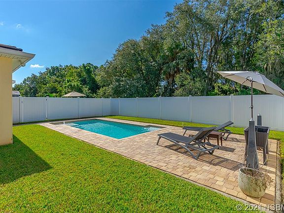 4th image of 3412 Leonardo Ln