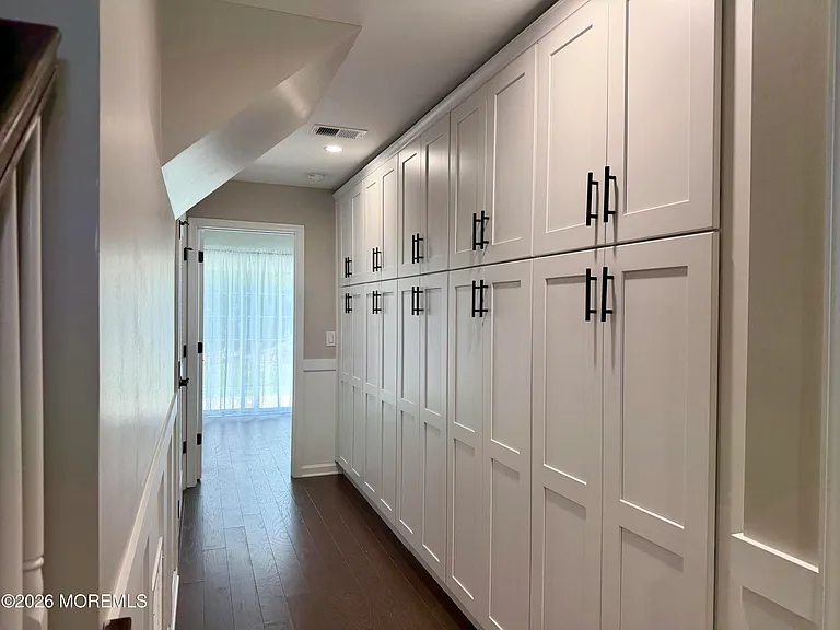 305 Spirit Way — Photo 6