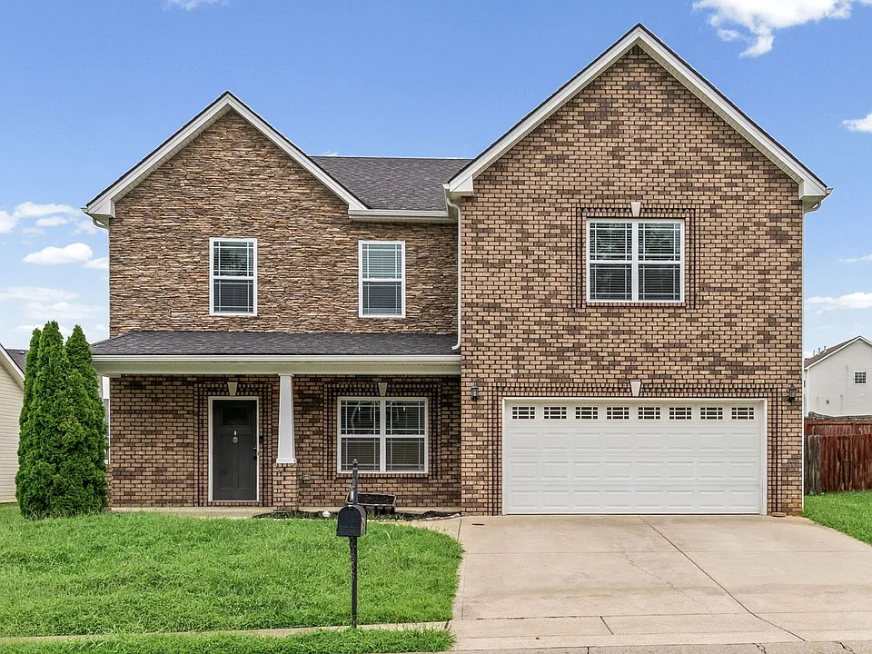 880 Cherry Blossom Ln
