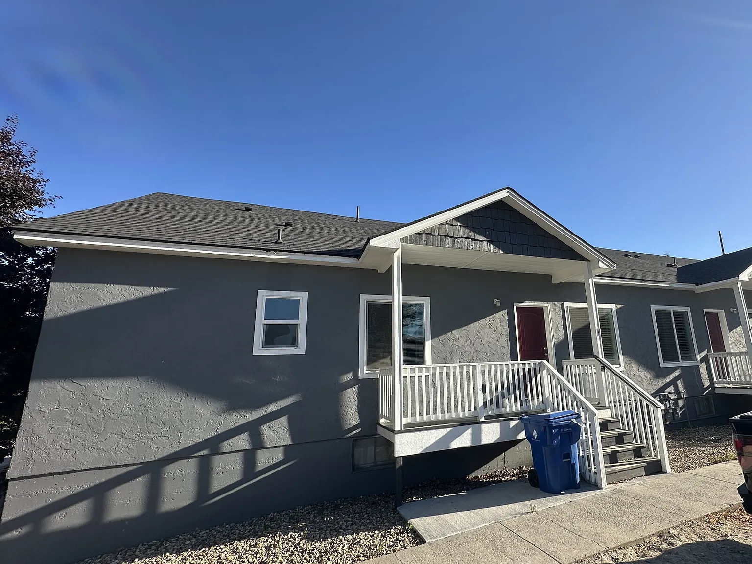 3 bed, 2.0 bath, 1250 sqft, $1,595 — Photo 4
