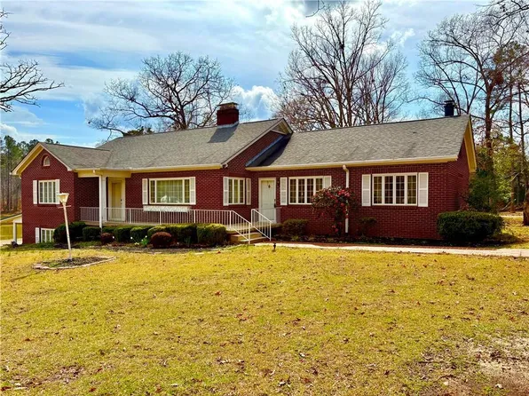 1065 Smith Cir, Belton, SC 29627