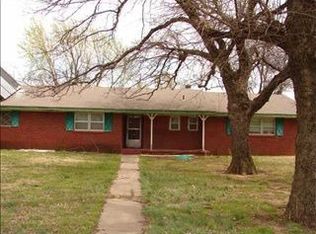 709 Cornwell Dr, Yukon, OK 73099