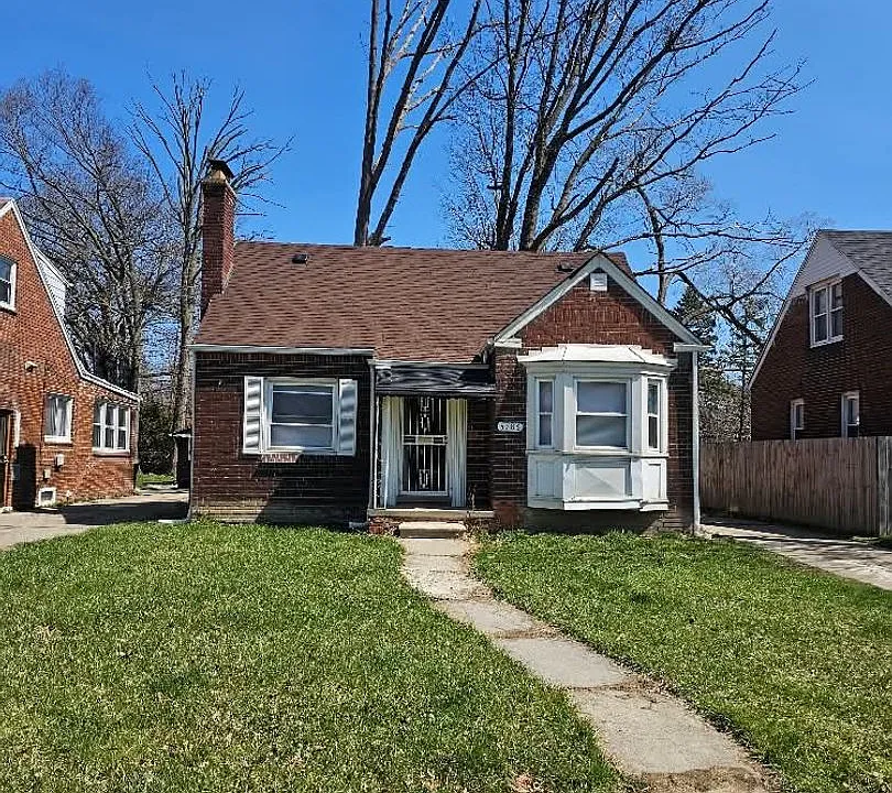 5786 Neff Ave