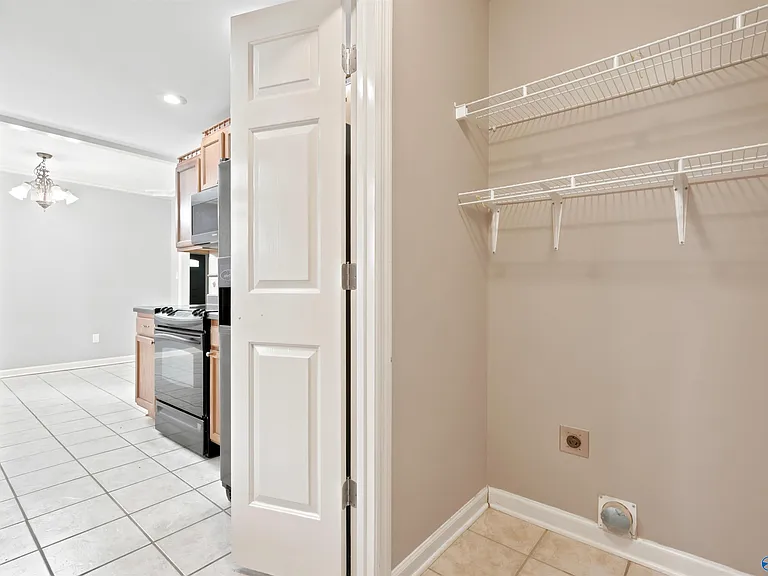 2524 Clovis Rd SW — Photo 14
