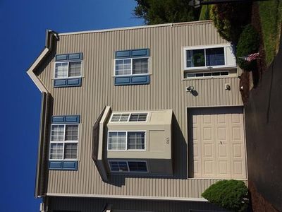 1065 Royal Dr, Canonsburg, PA, 15317