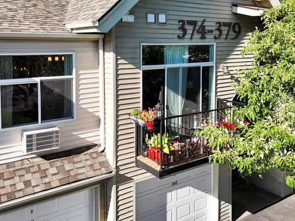 22855 E Country Vista Dr Unit 376, Liberty Lake, WA 99019