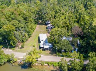 18483 La Trace Rd, French Settlement, LA 70733
