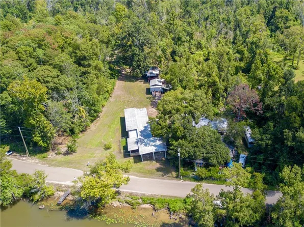 18483 La Trace Rd, French Settlement, LA 70733