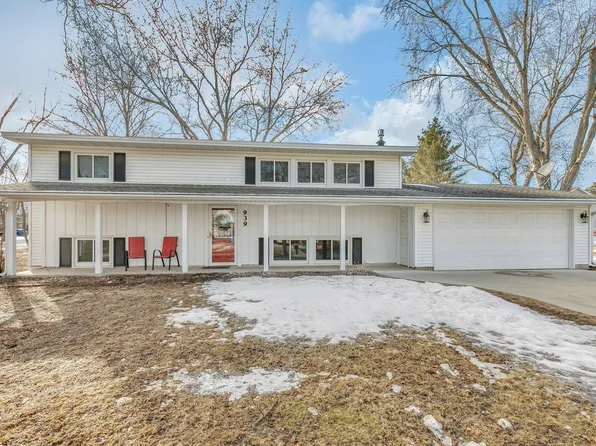 939 Brenda Lee Dr, Saint Cloud, MN 56303