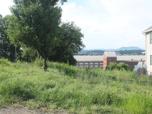 0 Church Ave SE #11, Roanoke, VA 24013