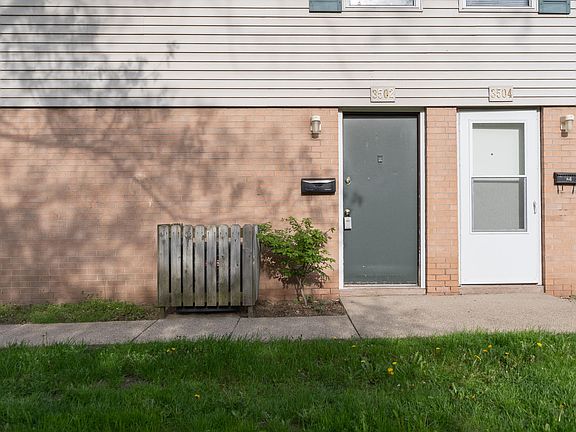 3rd image of 3502 Kenbrooke Ct