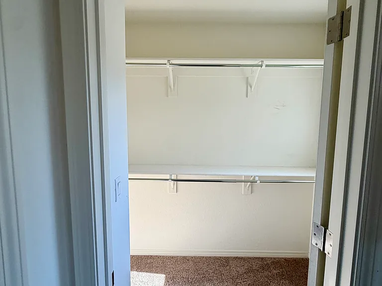4938 Amberlyn St — Photo 21