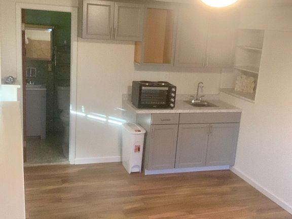 5th image of 14 Bea Ave #1