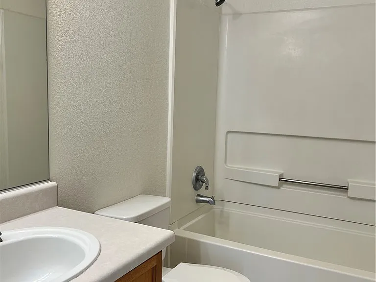 2520 Sierra Bello Ave #103 — Photo 15