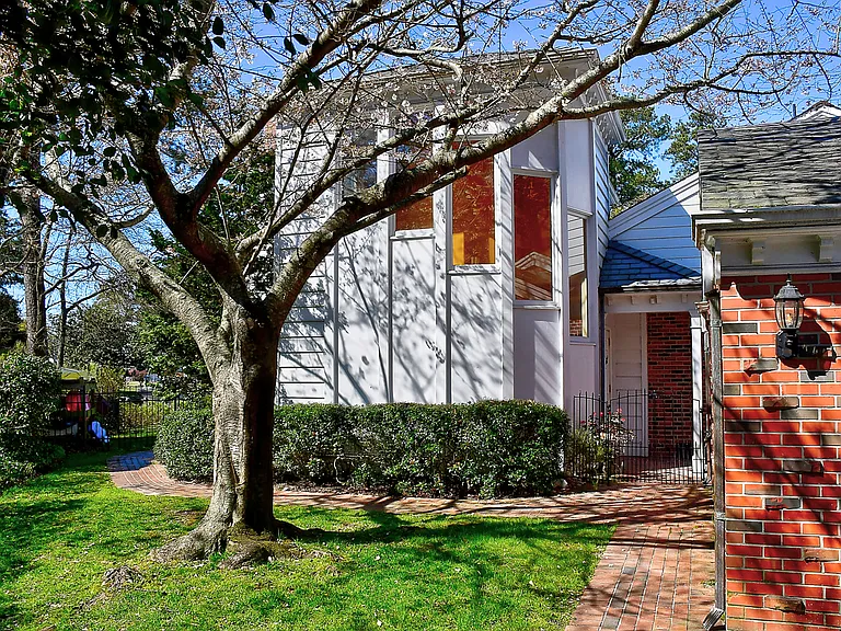 6037 River Road Point — Photo 45