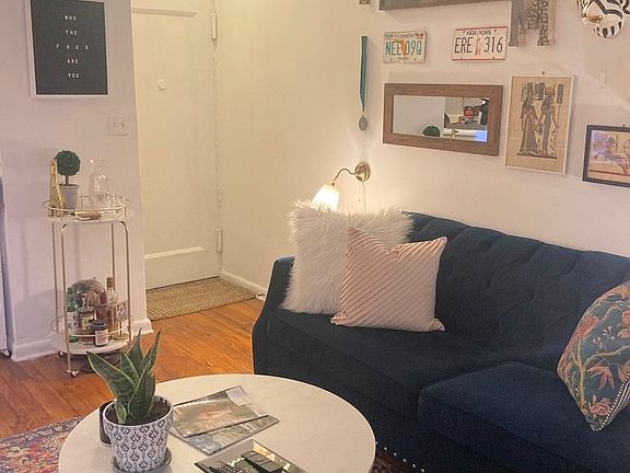 4th image of 446 W 55th St APT 1C