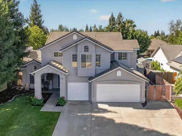 1888 El Paso Ave, Clovis, CA 93611
