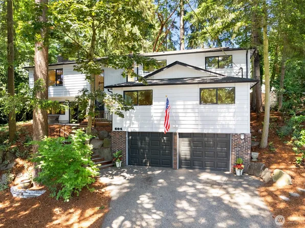 604 N 178th Street, Shoreline, WA 98133