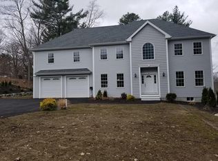 10 Lovis Ave, Wakefield, MA 01880