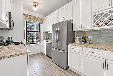 222 East 82nd Street, #4D
