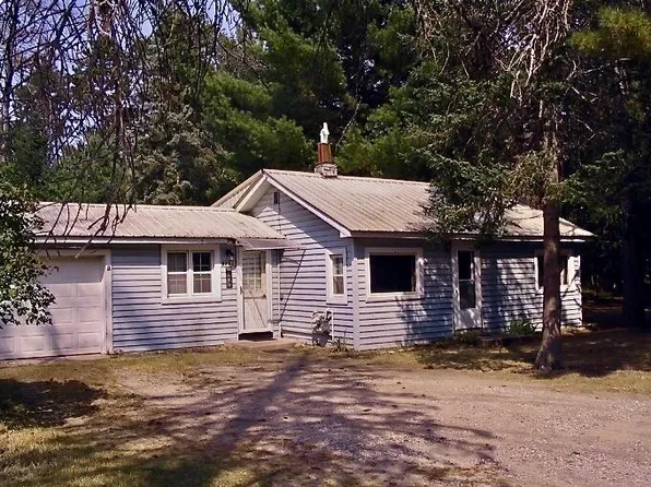 6252 Old Lake Rd, Grayling, MI 49738