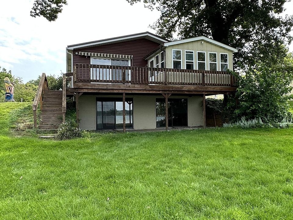 1st image of 1591 Lakeside Dr