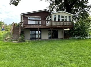 1591 Lakeside Dr, Ceresco, MI 49033