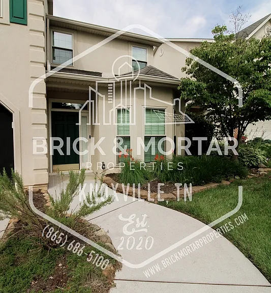 613 Chapel Point Ln — Photo 5