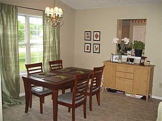 5th image of 5627 Pine Knoll Blvd