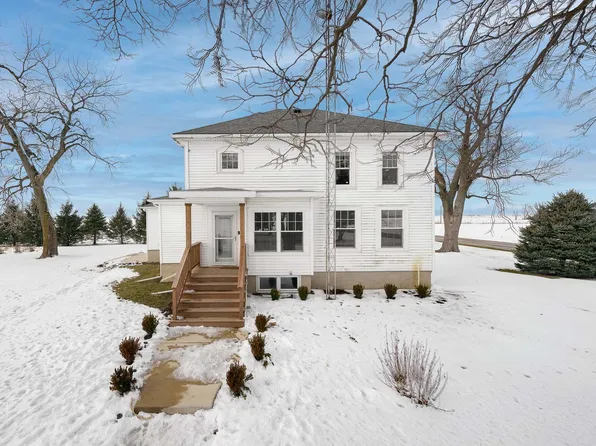 2384 N 46th Rd, Leland, IL 60531