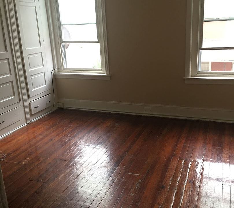 2nd image of 547 N Paxon St
