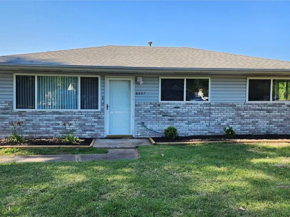 8827 Bermuda Ave, Caseyville, IL 62232