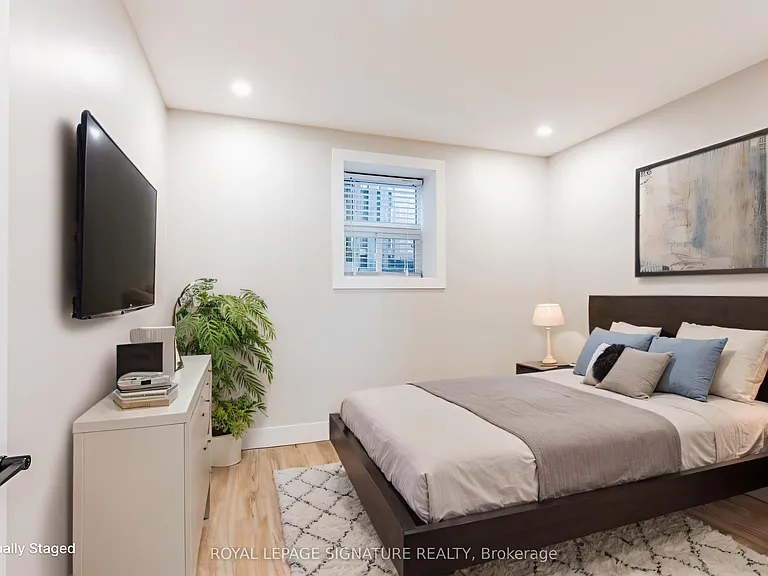 1 Hassard Ave #1 — Photo 4
