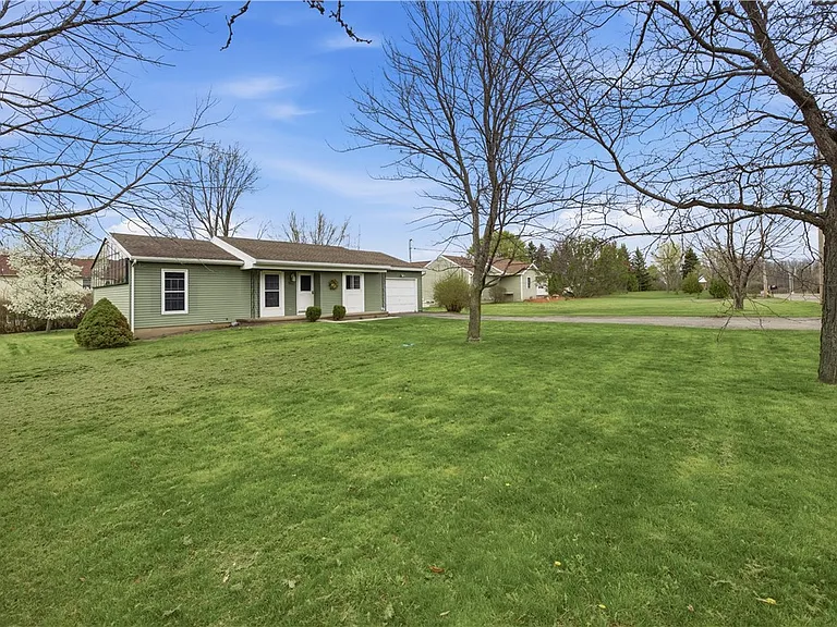 3350 State Route 364 — Photo 3