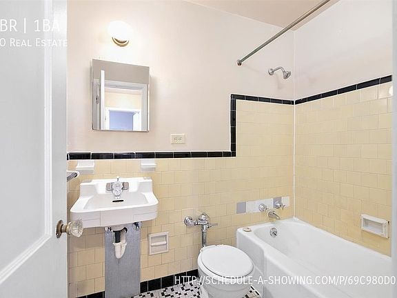 5th image of 833 E 14th Ave #304