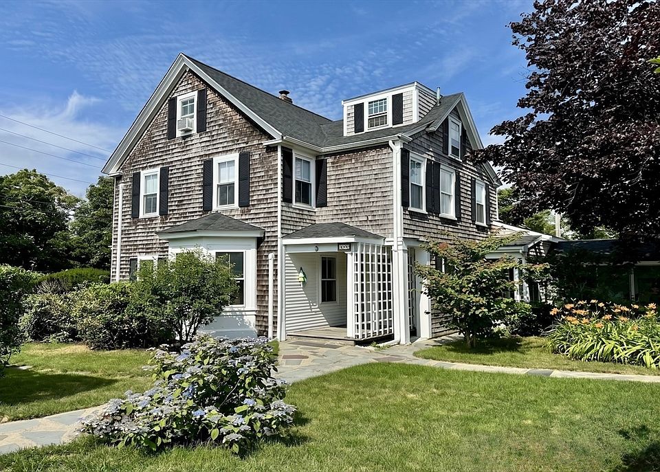 1st image of 388 Sea St
