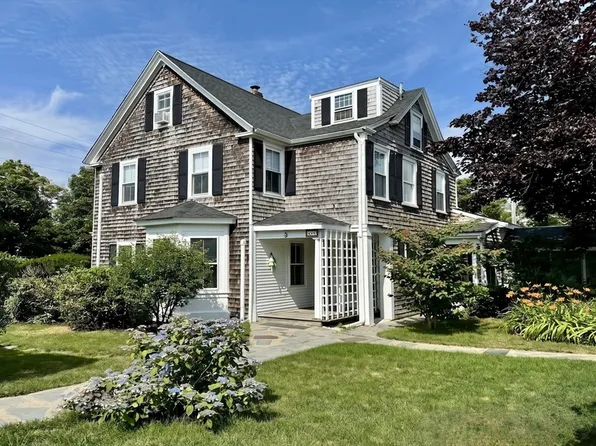 388 Sea St, Barnstable, MA 02630