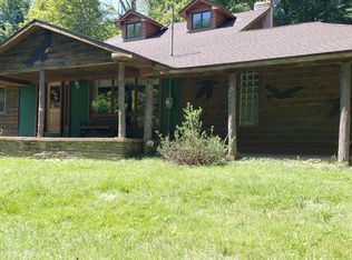 542 Maple Grove Rd, Moscow, PA 18444