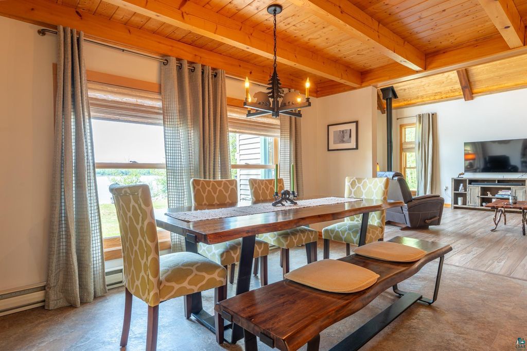 Apartment in Weldon, Halifax - More