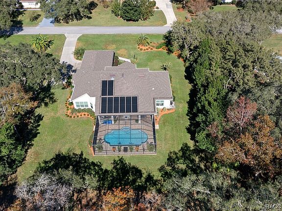 3rd image of 228 E Ireland Ct