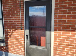 215 S Main St APT 2, Manheim, PA 17545