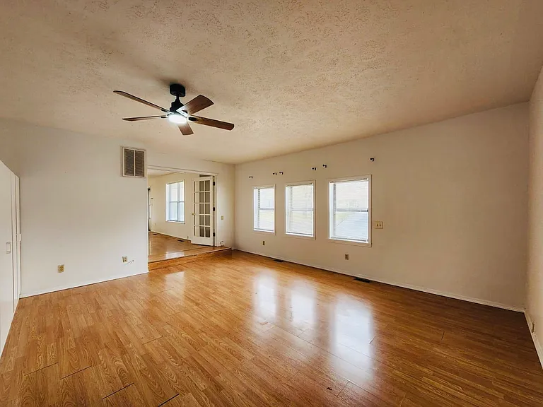 282 Central Ave — Photo 9