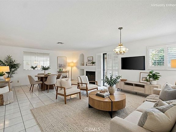 5th image of 1604 Via Rosa