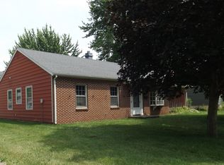 1412 11th Ave, Sterling, IL 61081