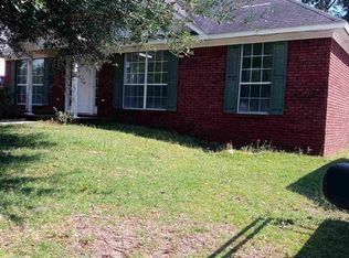 134 Caravan Ln, Dothan, AL 36303